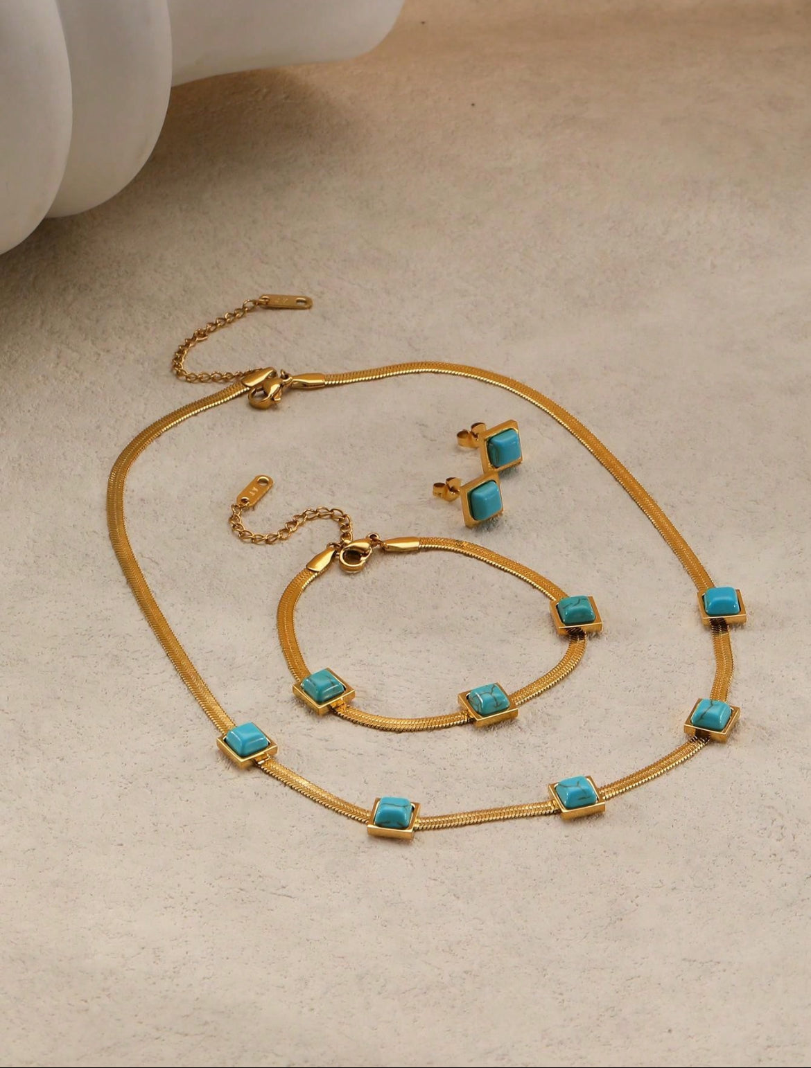 Turquoise Garden