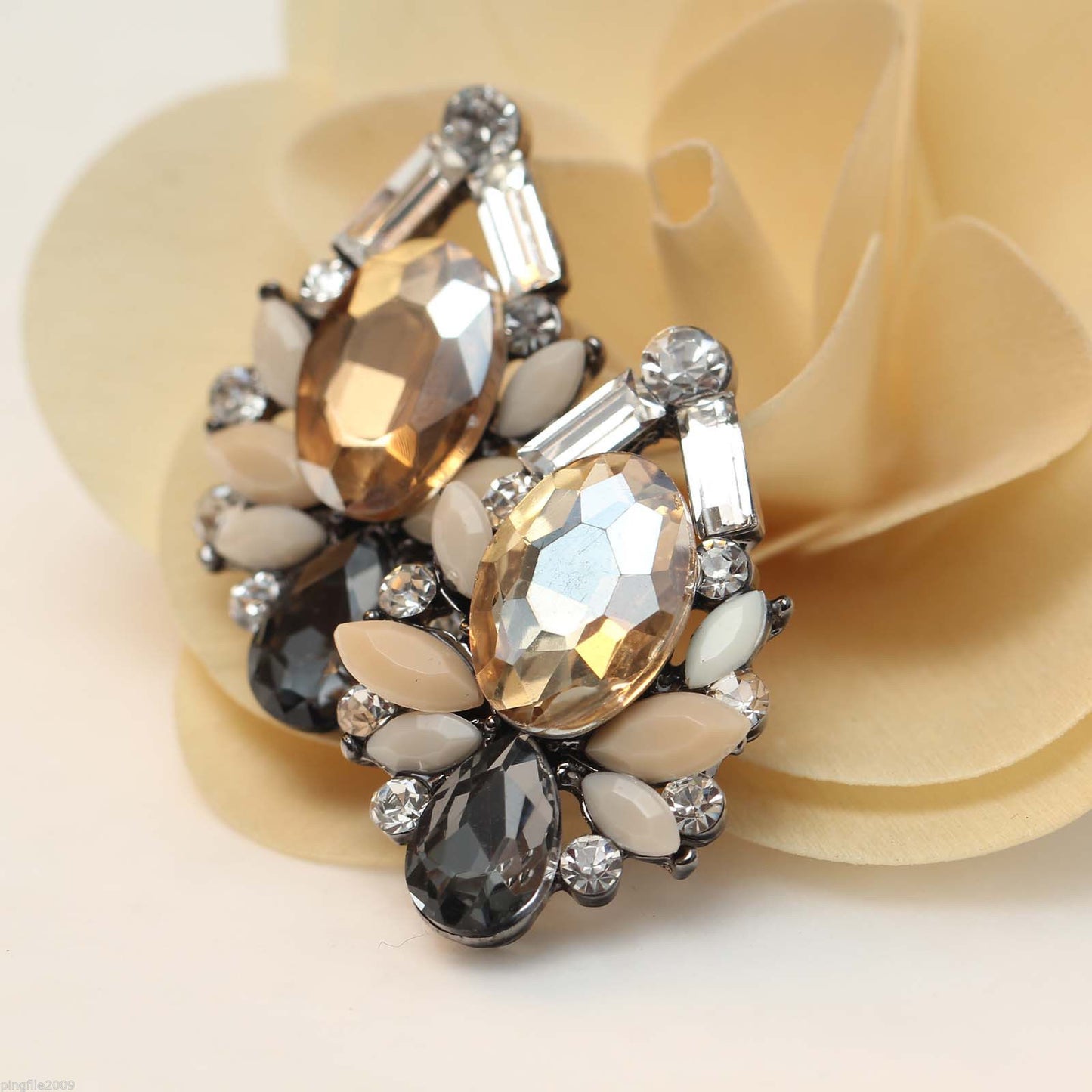 Apricot Fantasy