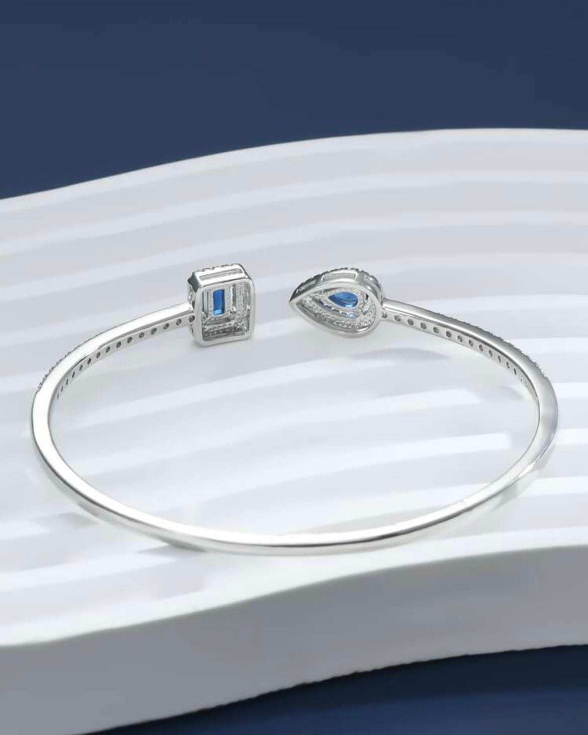Arm Candy