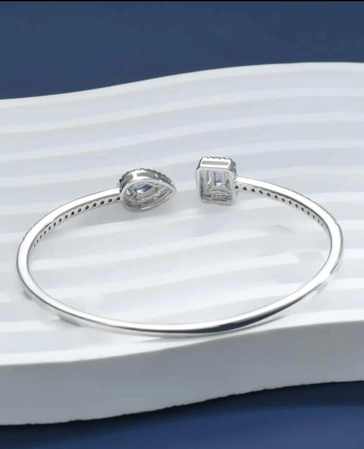 Arm Candy