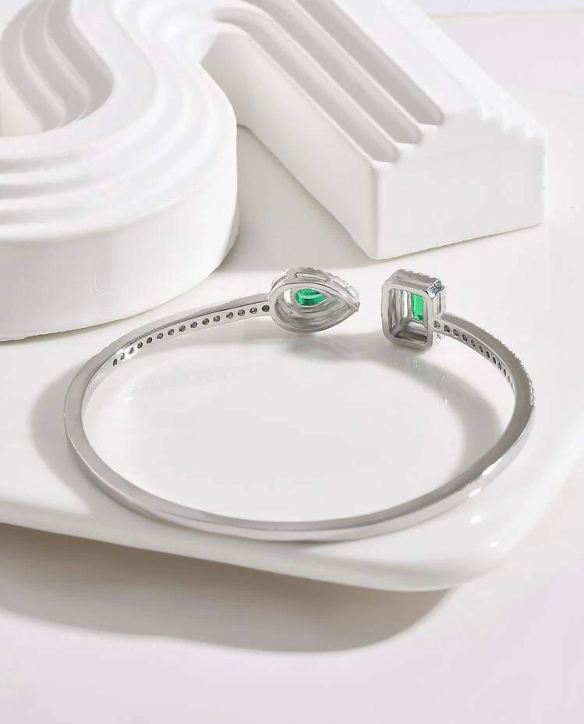 Arm Candy