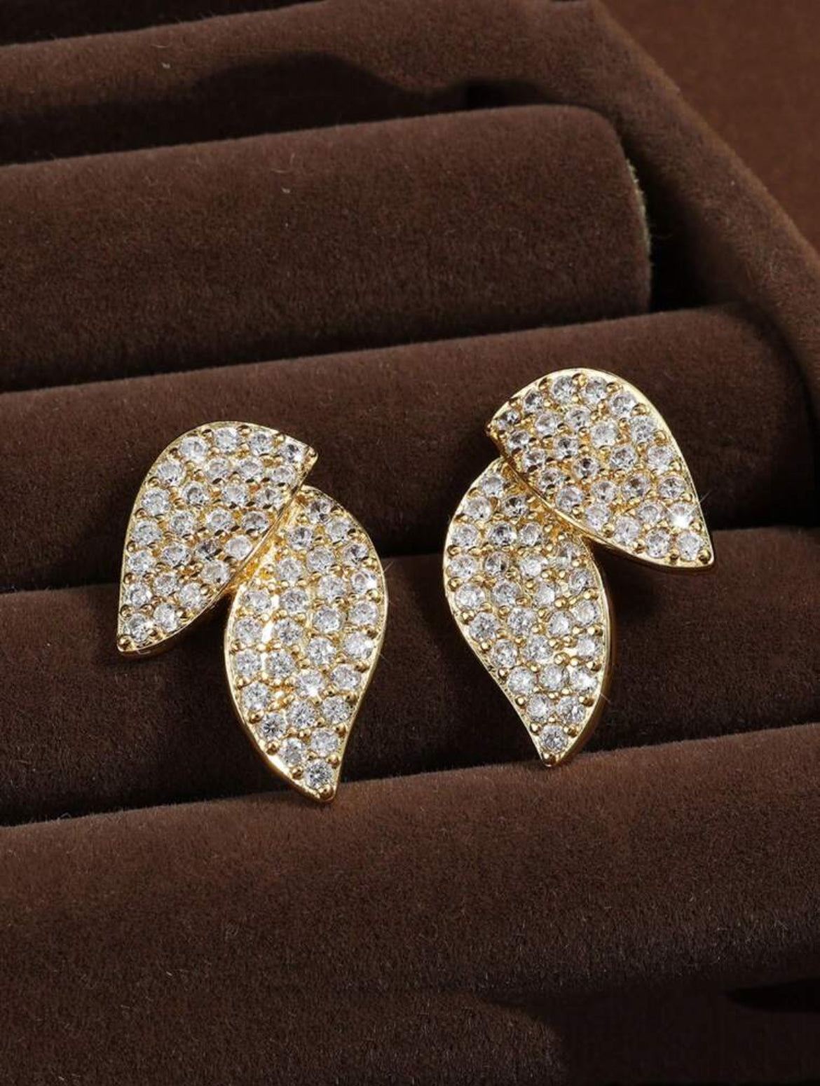 Diamond Leaf