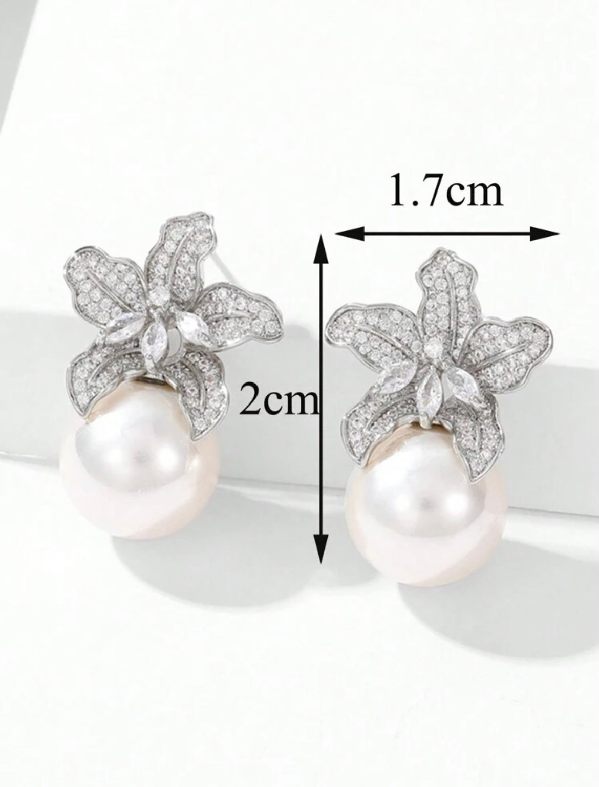 Orchid Pearl Stud