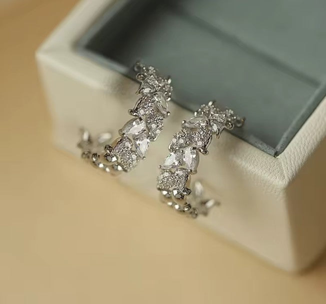 Seraphina Hoops