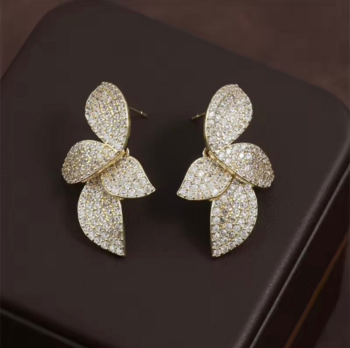 Flora Studs