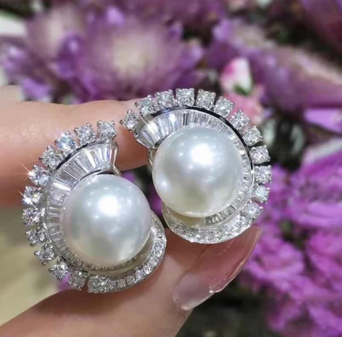 Luna Pearl Halo