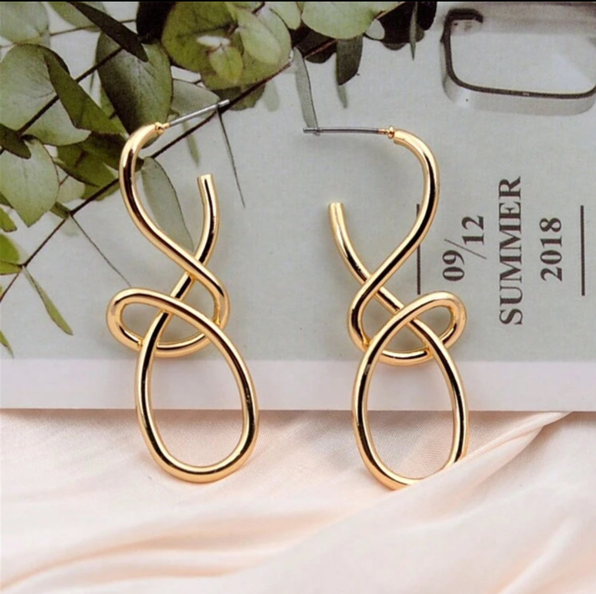 Infinity Twist