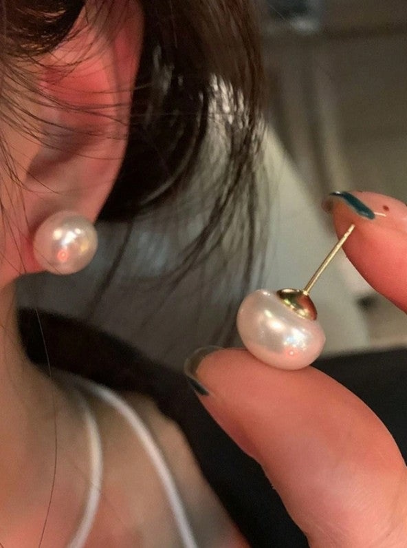 Pearl Studs