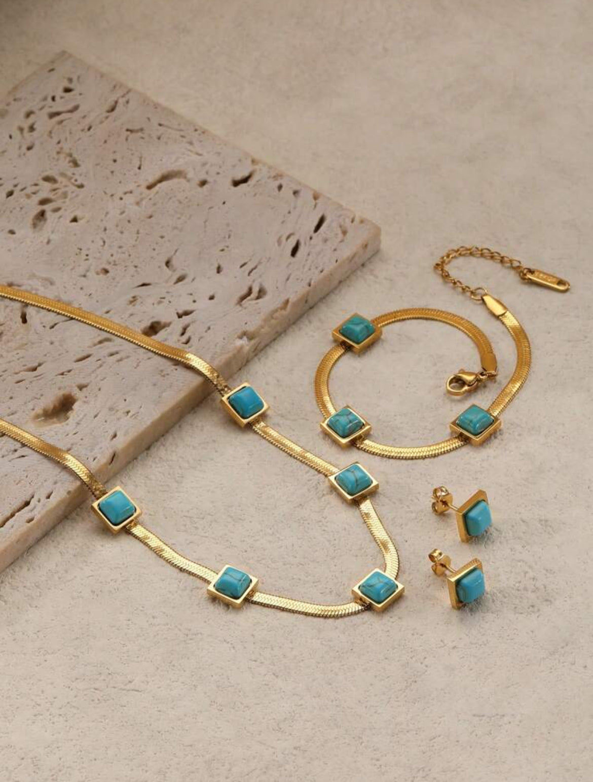 Turquoise Garden