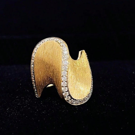 Waves of Gold