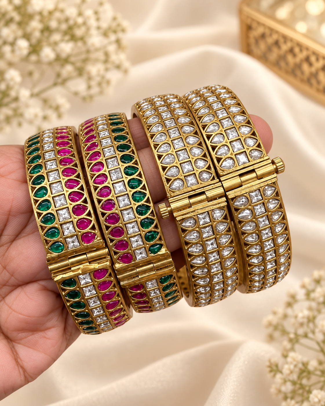Noor Statement Bangles