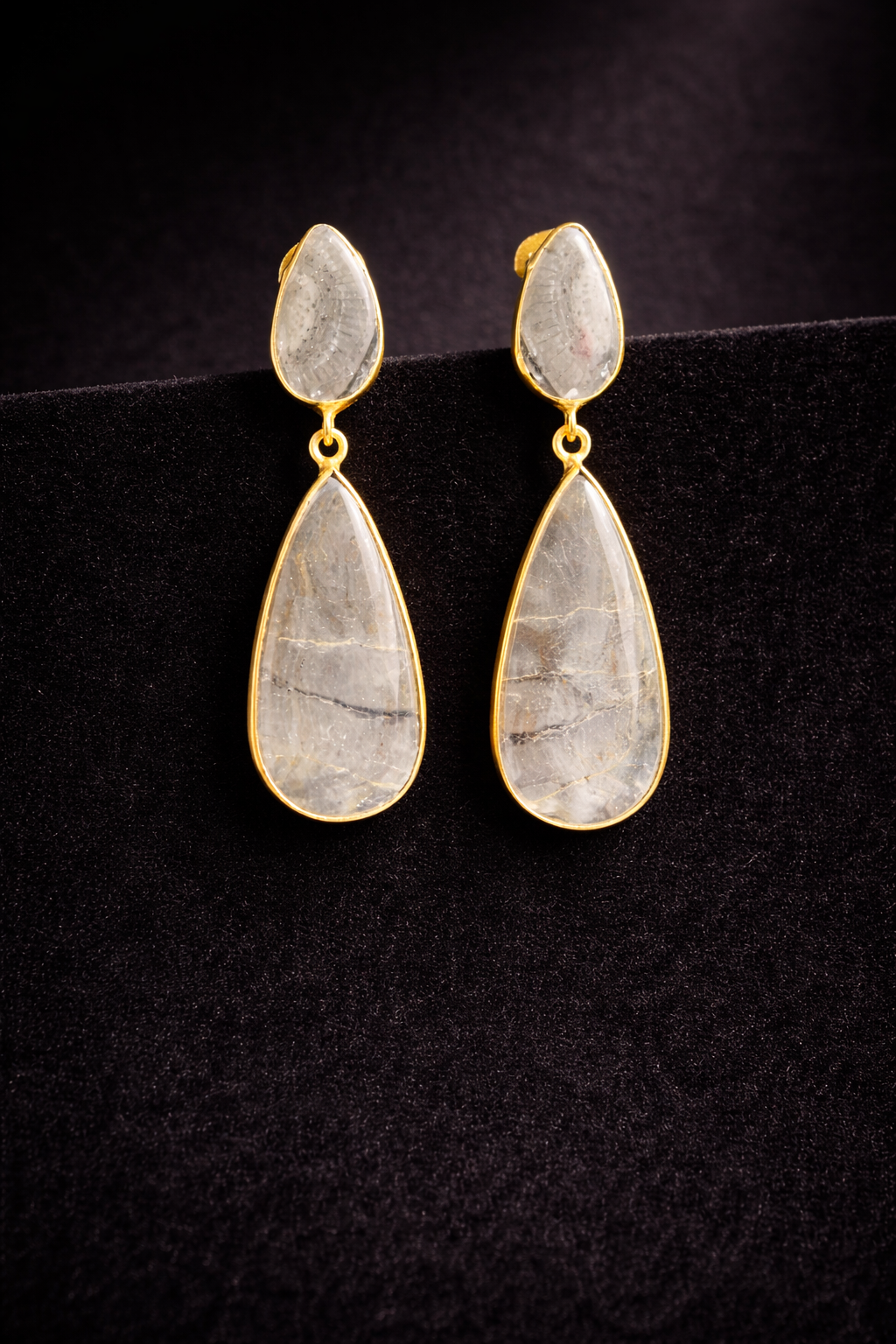 Grey Horizon — earrings — view 7