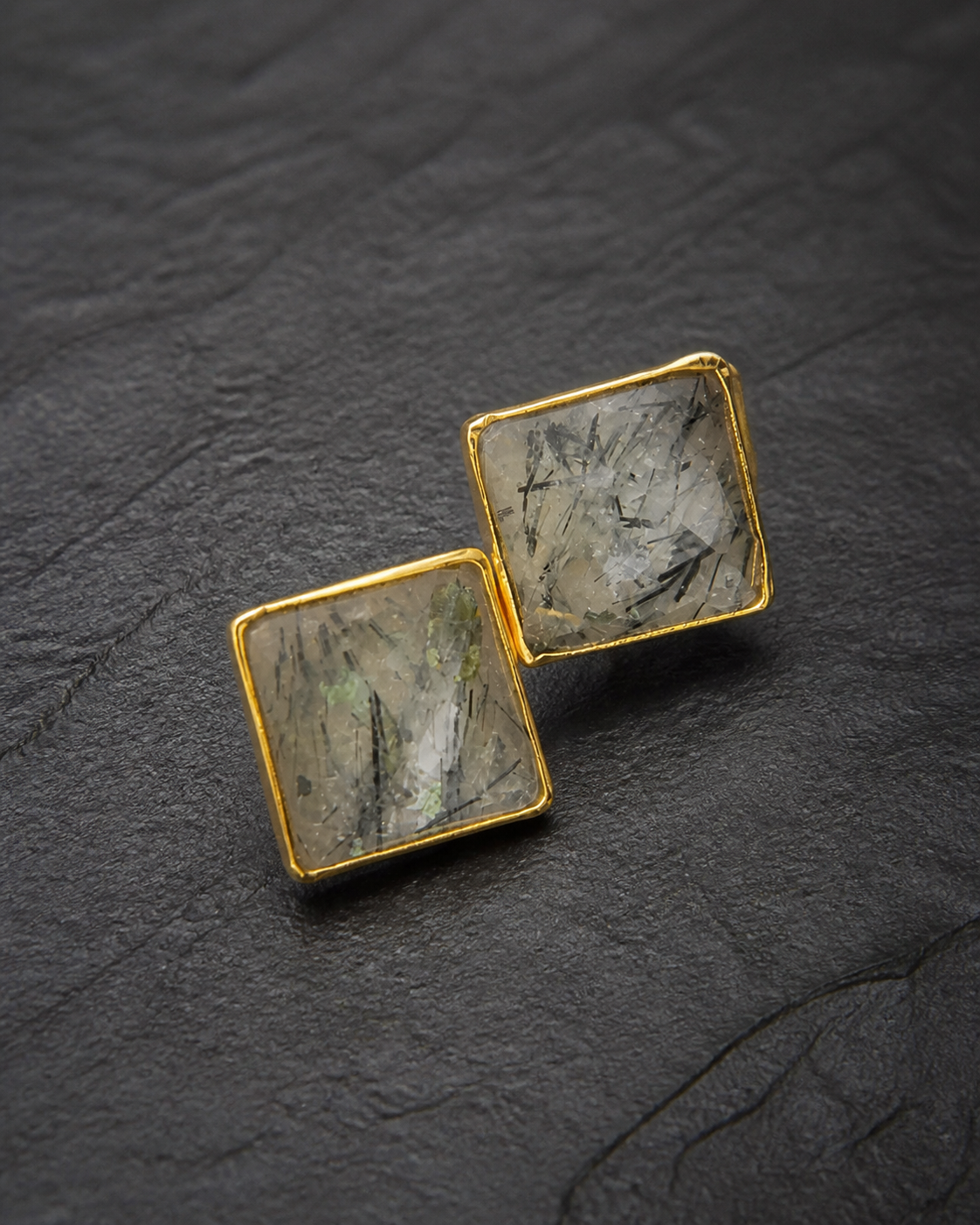 Midnight Vein — earrings — view 3