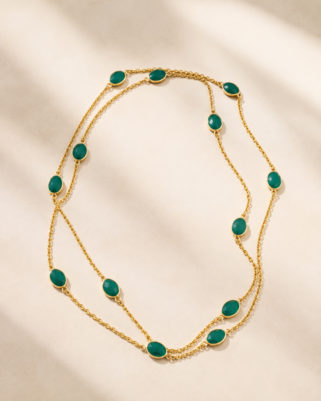 Emerald Halo — necklace — view 1