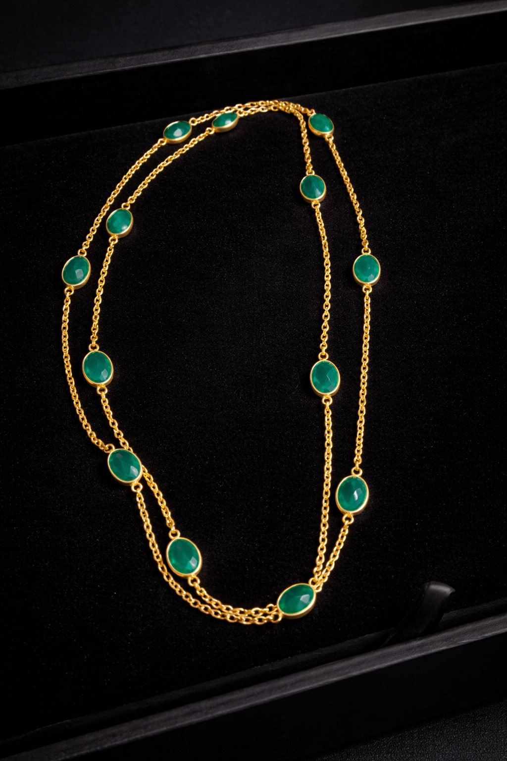 Emerald Halo — necklace — view 6