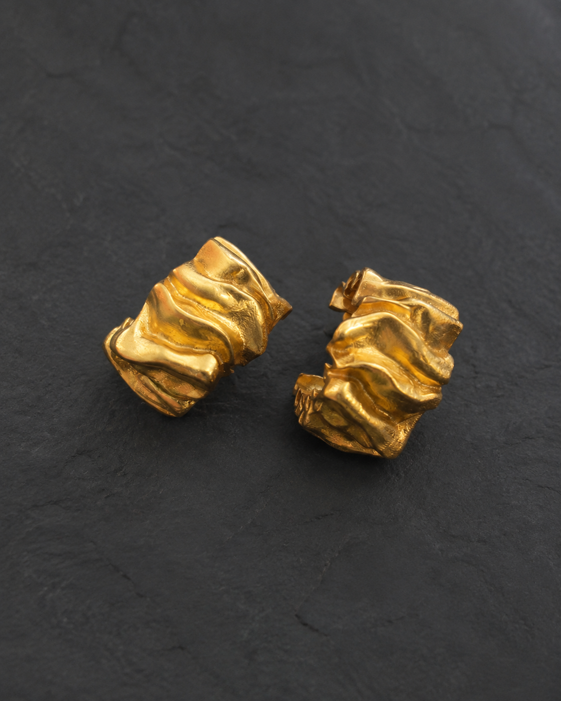 Golden Wave — earrings — view 3