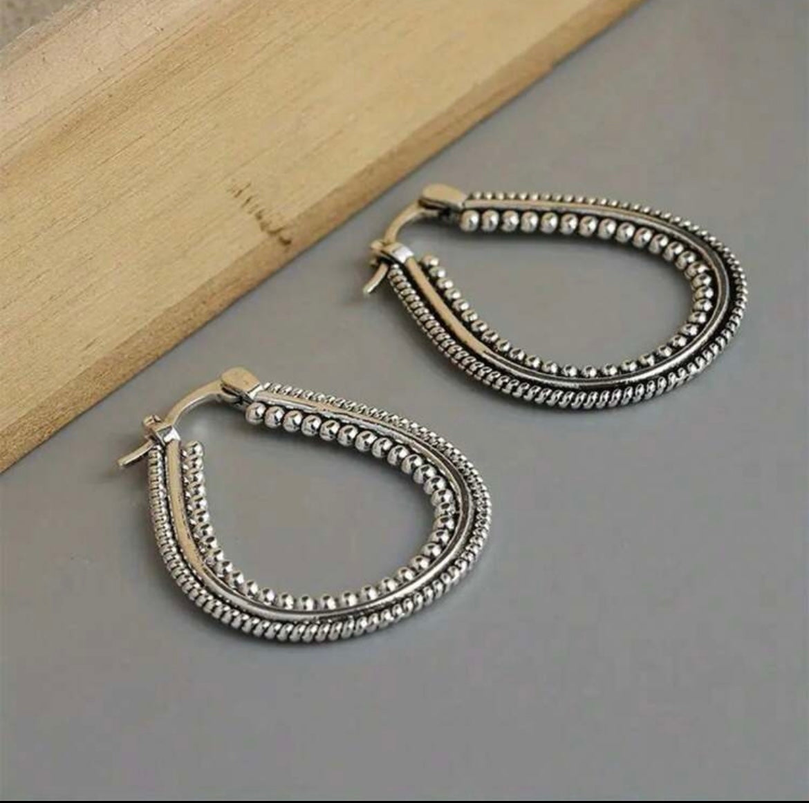 Tribal Teardrop