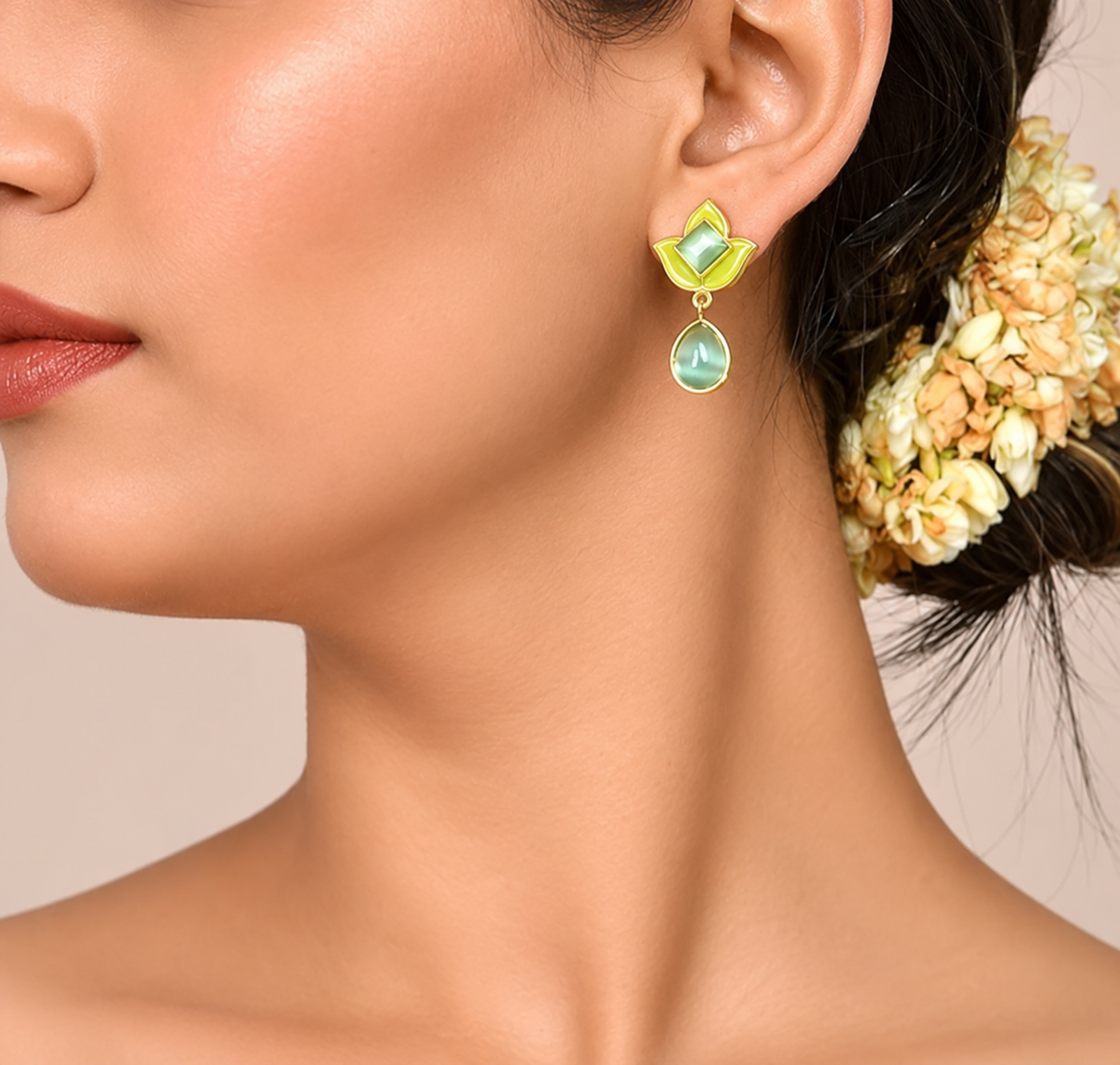 Creme De La Femme Earrings