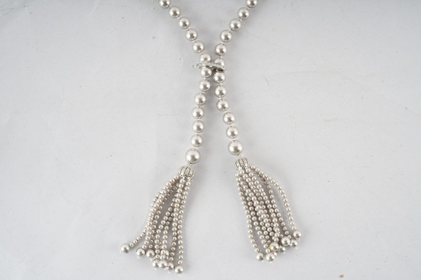 Monotone tassels