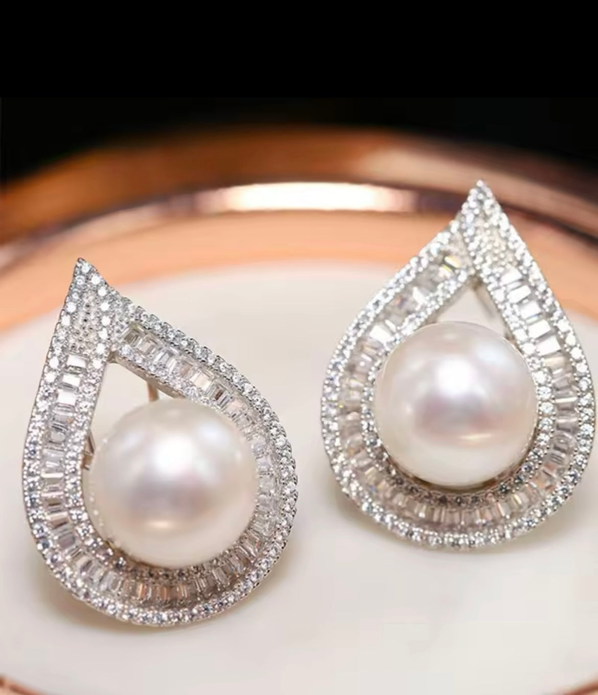 Pearl Whisper