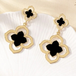 Clover Drop