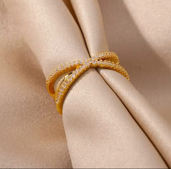 Criss Cross - Image 5