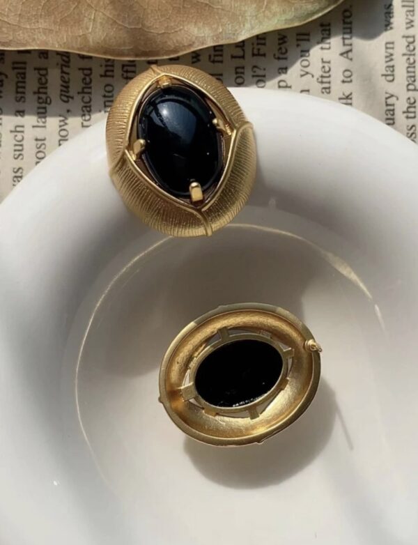 Black Onyx - Image 3