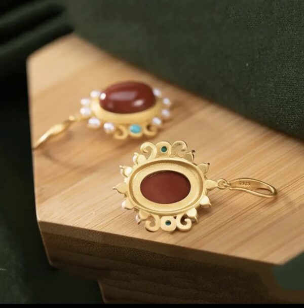 Chestnut - Image 4