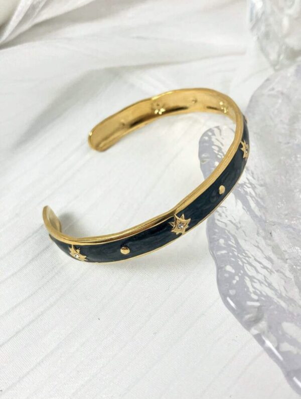 Enamel Star - Image 4