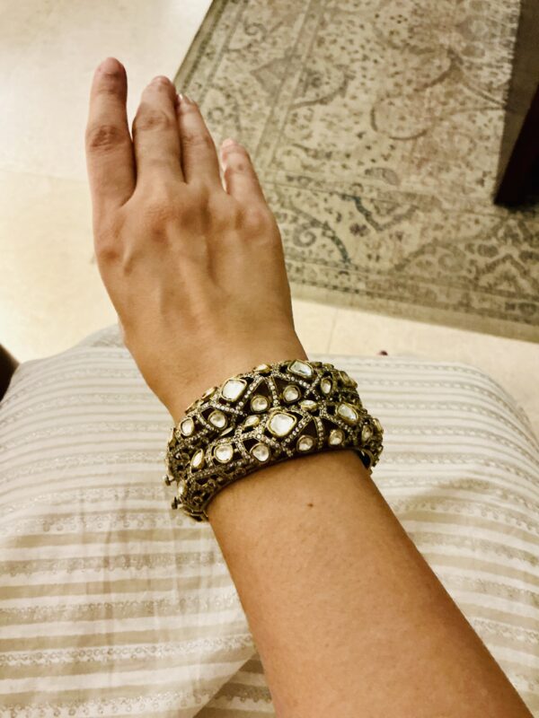 Gilded Grace - Image 5