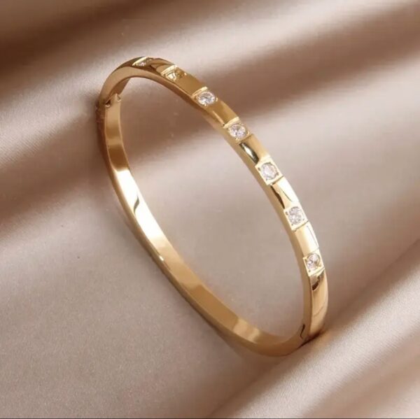 Melba Gold