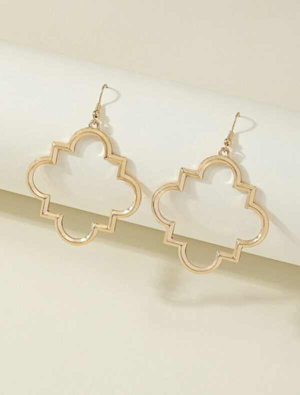 Quatrefoil - Image 5