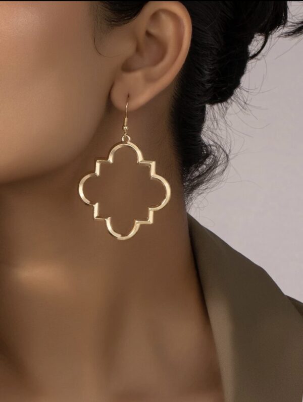 Quatrefoil