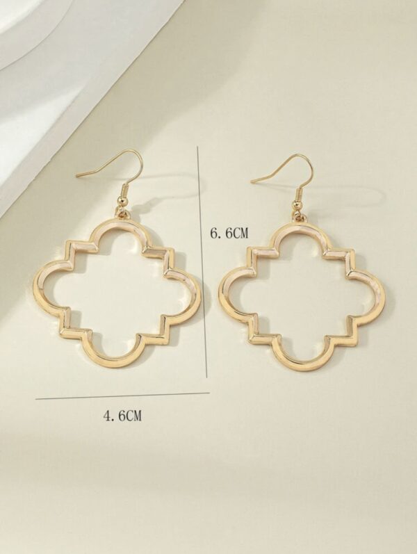 Quatrefoil - Image 3